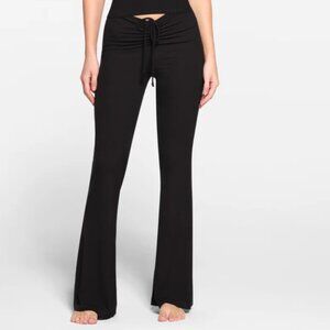 Skims Soft Lounge Ruched Pants, Black, Sz M